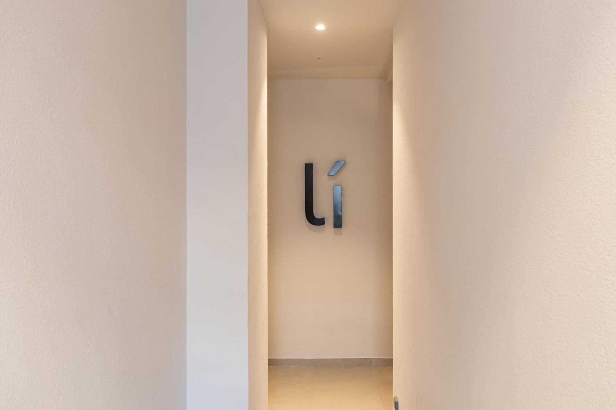 Libere Malaga Trinidad Apartment Exterior photo